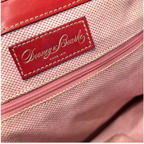 NWOT DOONEY & BOURKE Safari Handbag - Picture 10 of 12